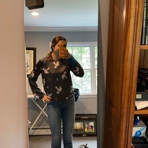 Super cute floral blouse